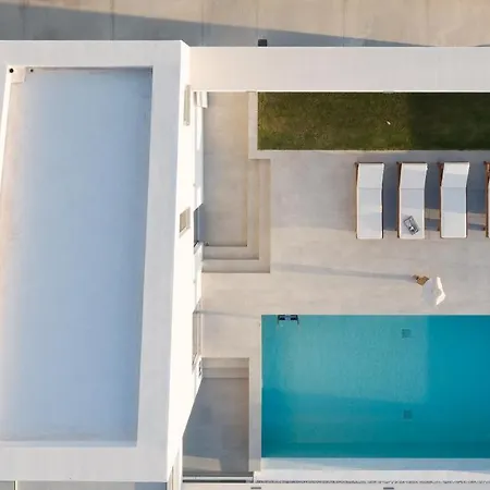 Zen Luxury Villas & Suites, By Thinkvilla Hersonissos  Exterior photo
