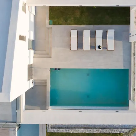 Zen Luxury Villas & Suites, By Thinkvilla Hersonissos  Exterior photo