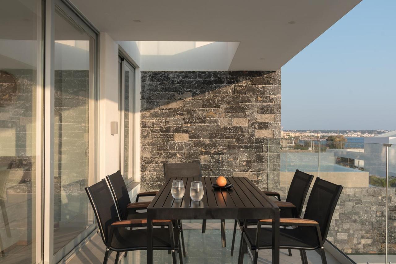 Villa Zen Luxury & Suites, By Thinkvilla Hersonissos (Crete)