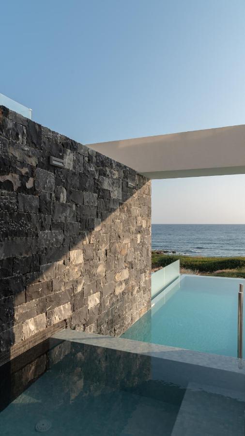Zen Luxury & Suites, By Thinkvilla Hersonissos (Crete)