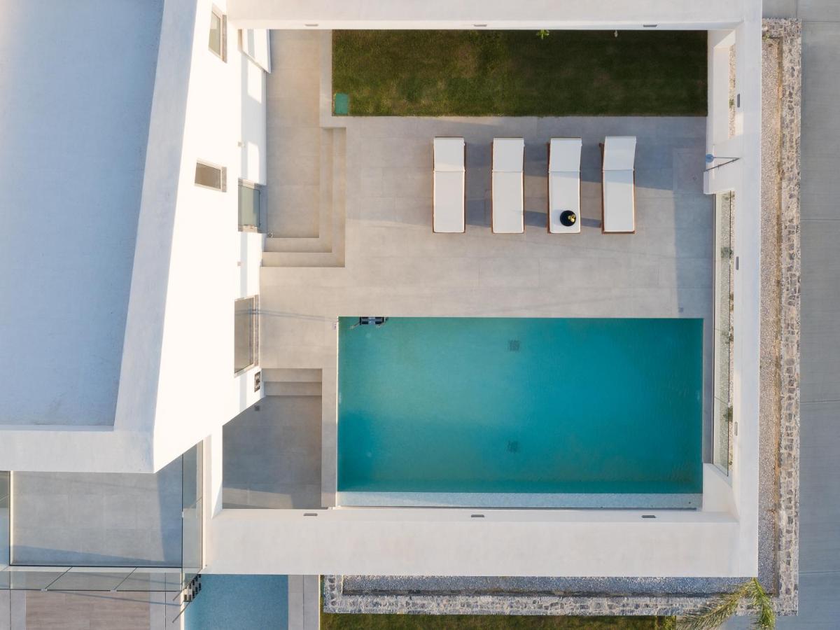 Zen Luxury & Suites, By Thinkvilla Hersonissos (Crete)